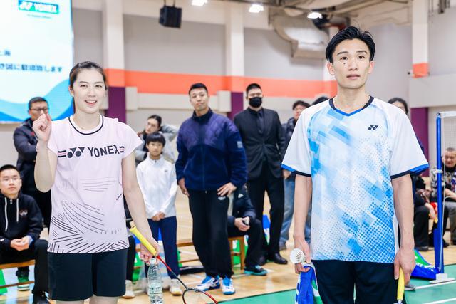 更鮮明的競